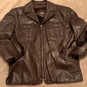 100% LEATHER JACKET - EROS
Color Brown
Size 40 - Size 8 US